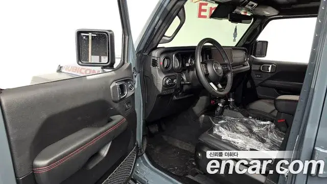 Jeep Wrangler 2025 — Photo 9/20