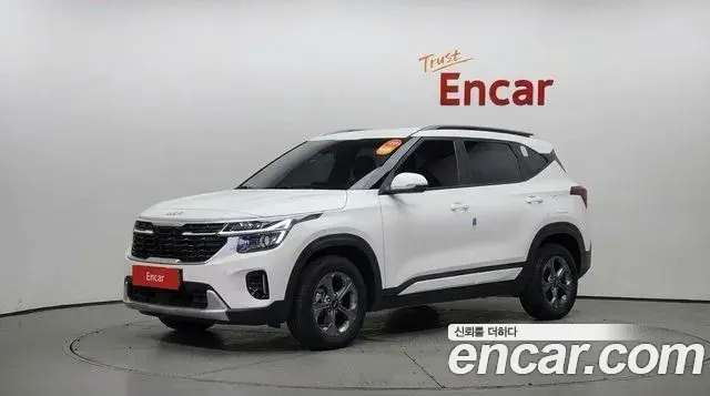 Kia Seltos 2024 — Şəkil 17/32