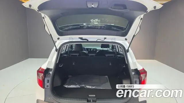 Kia Seltos 2024 — Şəkil 15/32