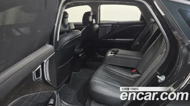 Kia K8 2022 — Photo 12/20
