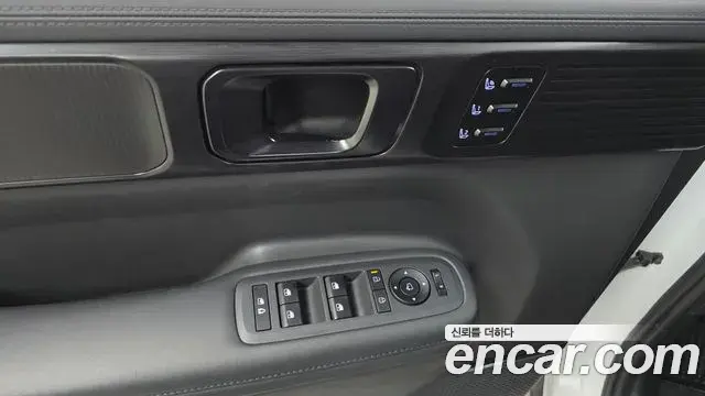 Hyundai Santa Fe 2023 — Photo 20/20