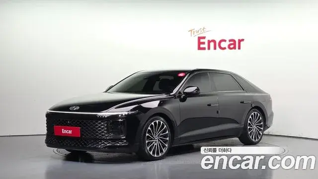 Hyundai Grandeur 2023 — Фото 1/20