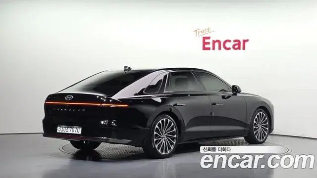 Hyundai Grandeur 2023 — Фото 2/20