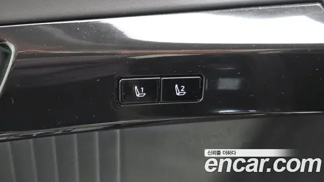 Hyundai Grandeur 2023 — Фото 13/20