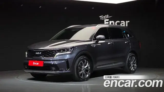 Kia Sorento 2022 — Photo 1/20