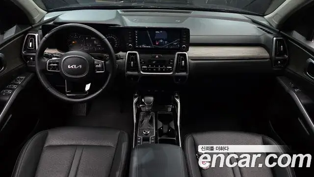 Kia Sorento 2022 — Photo 7/20