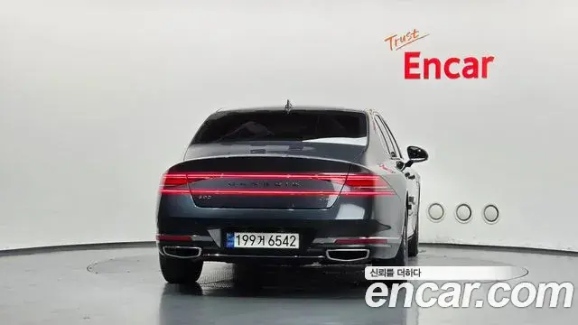 Genesis G90 2022 — Photo 4/20