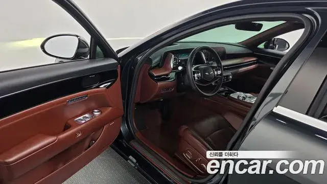 Genesis G90 2022 — Photo 10/20