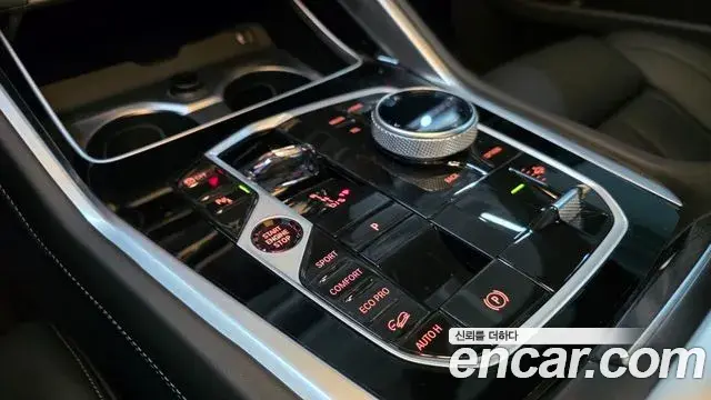 BMW X6 2025 — Photo 13/18