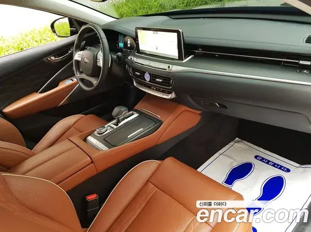 Kia The K9 2018 — Photo 9/20