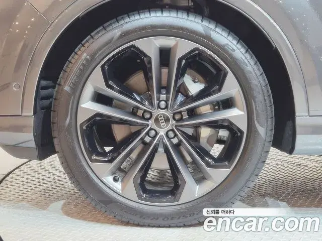 Audi Q7 2026 — Photo 4/20