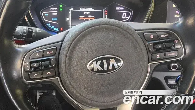 Kia Niro 2019 — Photo 11/20