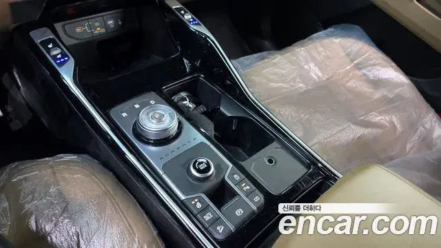 Kia Sorento 2023 — Photo 9/20