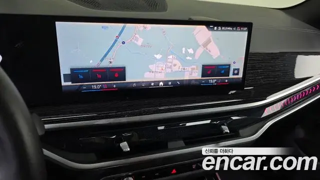 BMW X5 2024 — Photo 14/20