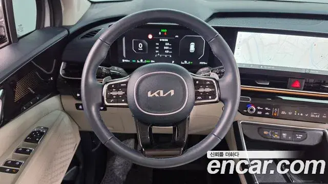 Kia Carnival 2024 — Photo 12/20