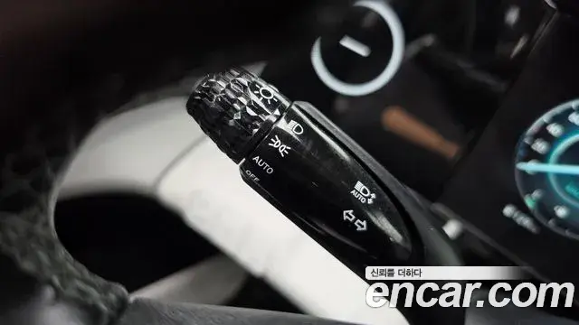 Hyundai Avante 2022 — Photo 19/20
