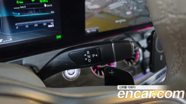 Mercedes-Benz CLS-Class 2020 — Photo 9/20