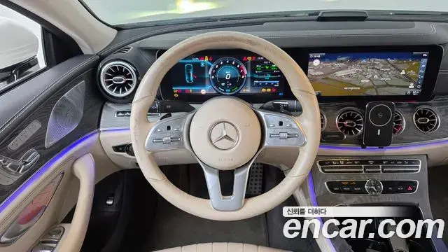 Mercedes-Benz CLS-Class 2020 — Photo 13/20