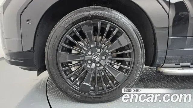 Hyundai Santa Fe 2024 — Photo 5/20