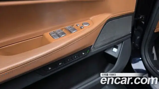 BMW 7 Series 2019 — Photo 20/20