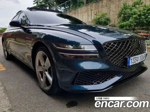 Genesis G80 2023 — Photo 10/20