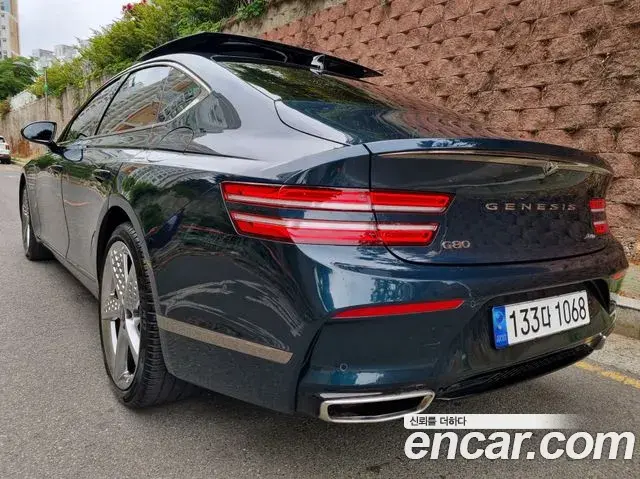 Genesis G80 2023 — Photo 11/20