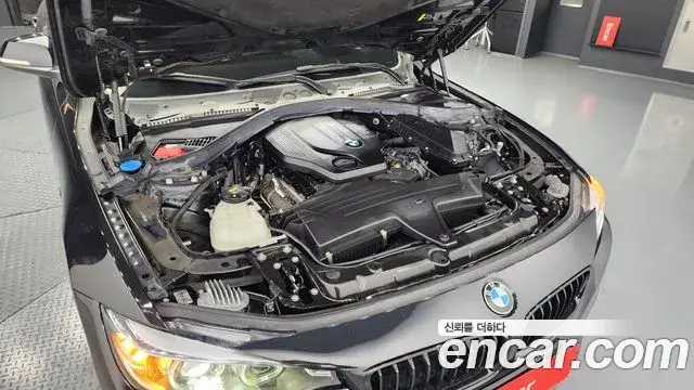 BMW 4 Series 2020 — ფოტო 20/20