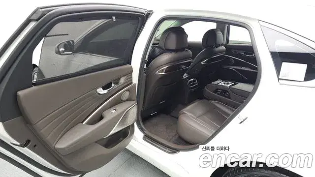 Kia The K9 2020 — Photo 9/20