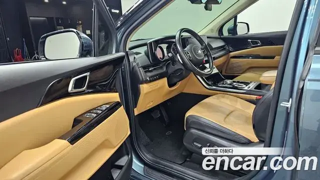 Kia Carnival 2020 — Şəkil 10/20