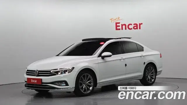 Volkswagen Passat GT 2021 — Şəkil 17/20