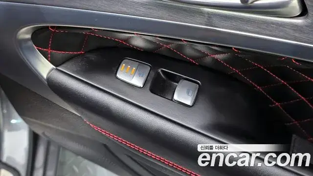 Genesis G70 2018 — Şəkil 9/20