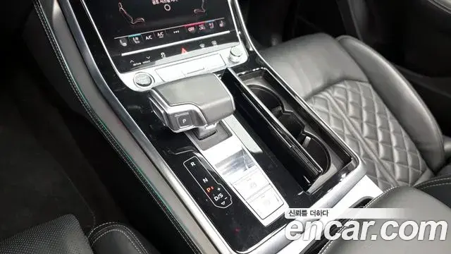 Audi Q7 2022 — Фото 9/20