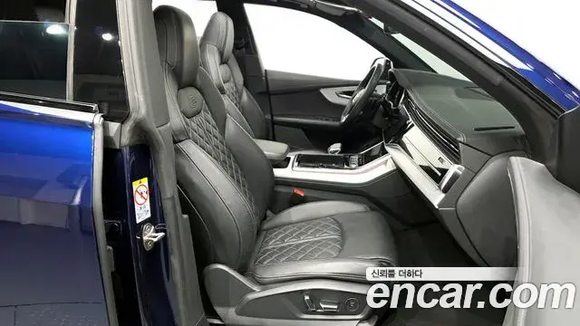 Audi Q7 2022 — Фото 11/20