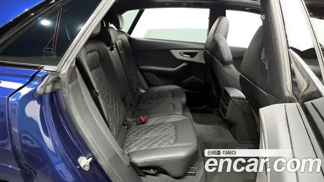 Audi Q7 2022 — Фото 12/20