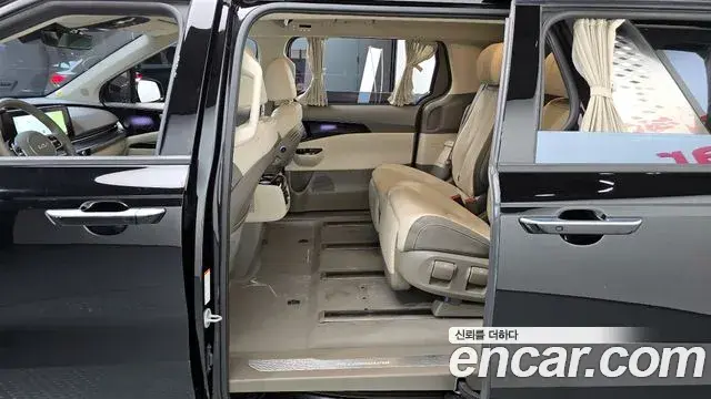 Kia Carnival 2022 — Фото 11/20