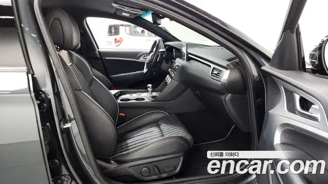 Genesis G70 2019 — ფოტო 1/20
