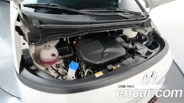 Hyundai Staria 2022 — Şəkil 13/20