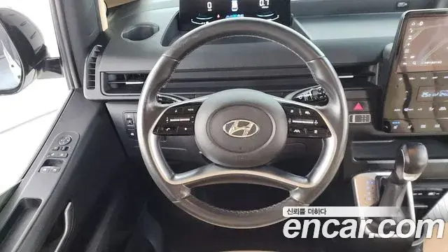 Hyundai Staria 2022 — Şəkil 3/20