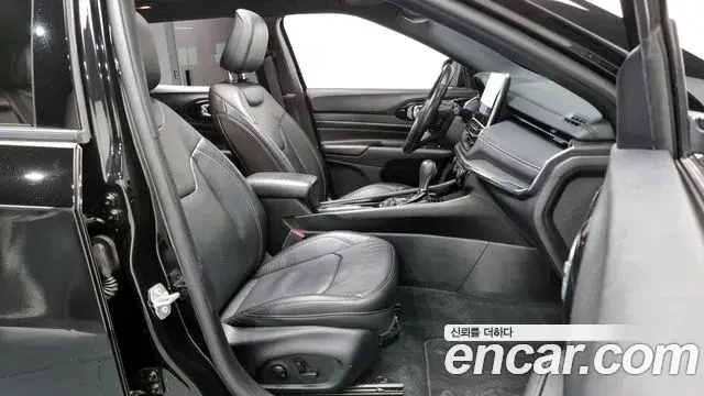 Jeep Compass 2022 — ფოტო 1/20
