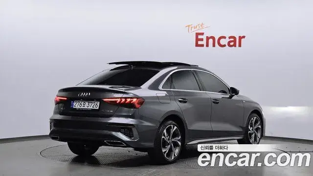 Audi A3 2023 — ფოტო 1/20