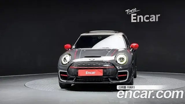 Mini Cooper S Clubman 2020 — ფოტო 2/20
