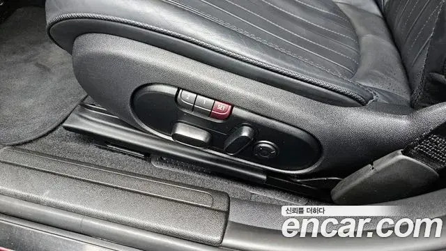 Mini Cooper S Clubman 2020 — ფოტო 16/20