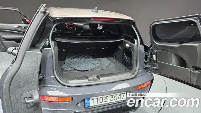 Mini Cooper S Clubman 2020 — ფოტო 19/20