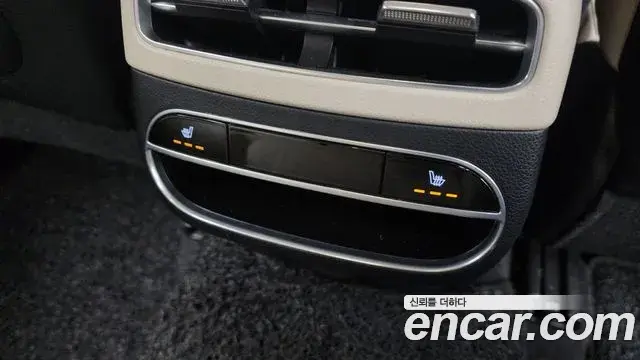 Genesis GV70 2023 — ფოტო 1/20