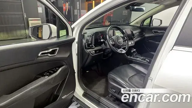Kia Sportage 2022 — Фото 10/20