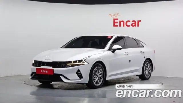 Kia K5 2023 — Photo 6/20
