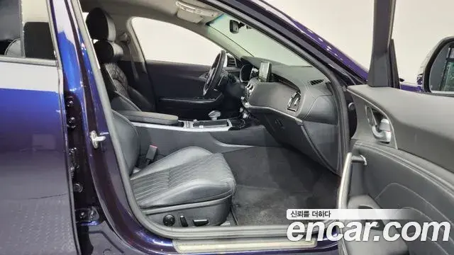Kia Stinger Meister 2021 — Şəkil 8/20