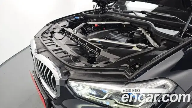 BMW X5 2021 — Photo 17/20