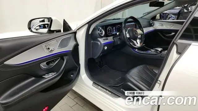Mercedes-Benz CLS-Class 2018 — Şəkil 15/20