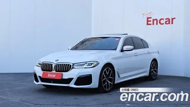 BMW 5 Series 2022 — Şəkil 10/20